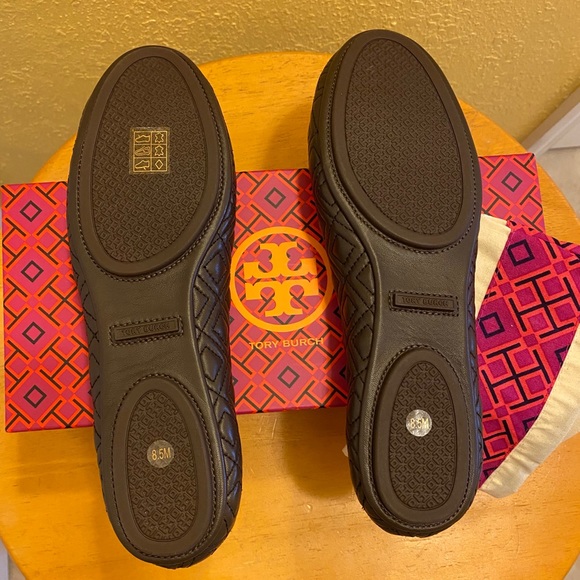 NIB Tory Burch Quilted Minnie Ballet Travel Flats - Picture 13 of 16